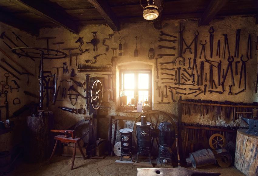 shop-for-the-newest-toile-de-fond-de-grange-de-salle-a-outils-retro-pour-la-photographie-hot-on-sale_0.jpg